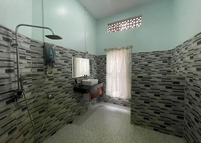 Casa de férias Light-filled 2 Bedroom With Private *